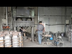 de montage van de staalpijp